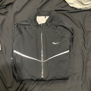 Saucony black Windbreaker pack away jacket